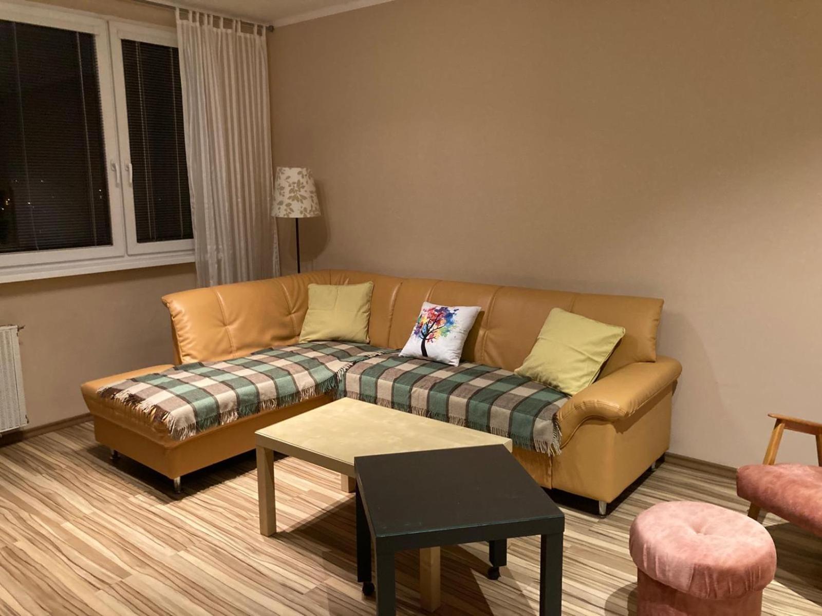 Apartman Hodonin 7 7 7 2 3 4 1 9 4 Kültér fotó
